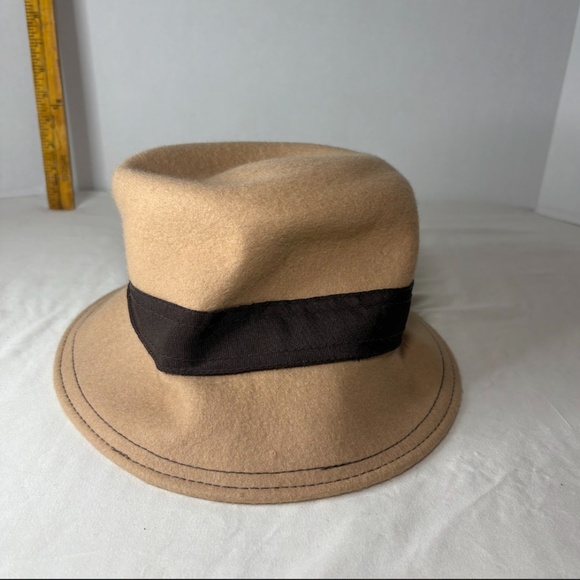 Vintage 100% Wool Doeskin Felt Hat Tan/Brown with Ribbon +Bow